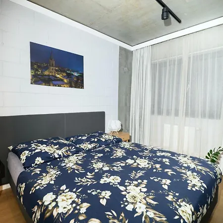 Loft Place 12